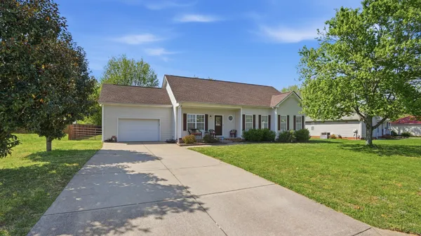 $429,900 | 3207 Meadowhill Drive, Murfreesboro, TN 37130