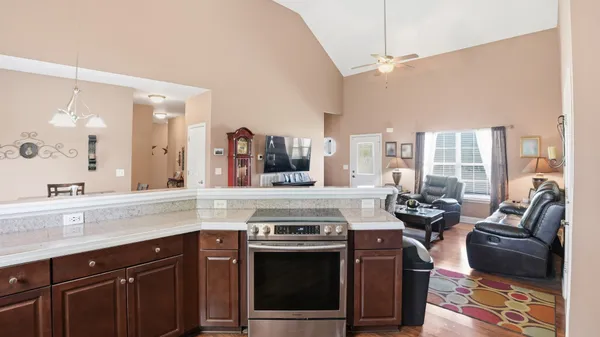 $429,900 | 3207 Meadowhill Drive, Murfreesboro, TN 37130
