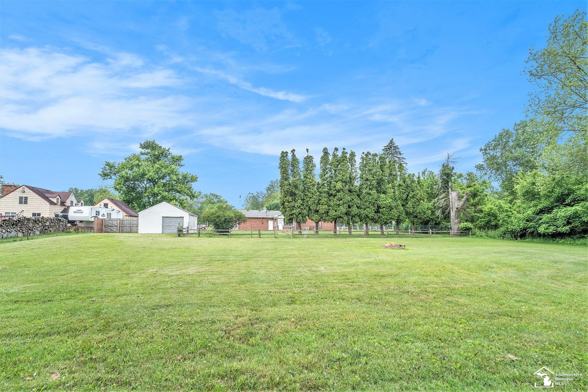 6280 Secor Road Lambertville, MI 48144 - Photo 33 of 38