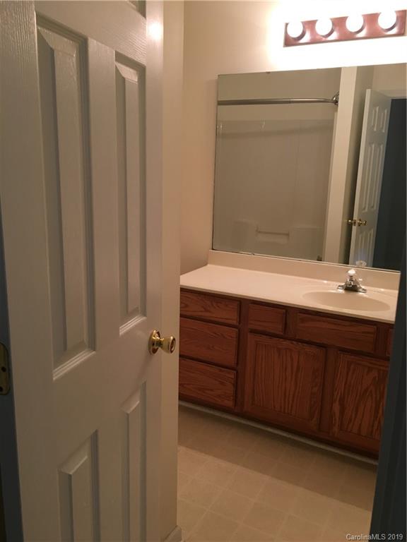 102 Rhett Court Fort Mill, SC 29715 - Photo 9 of 16 Gallery Image 9