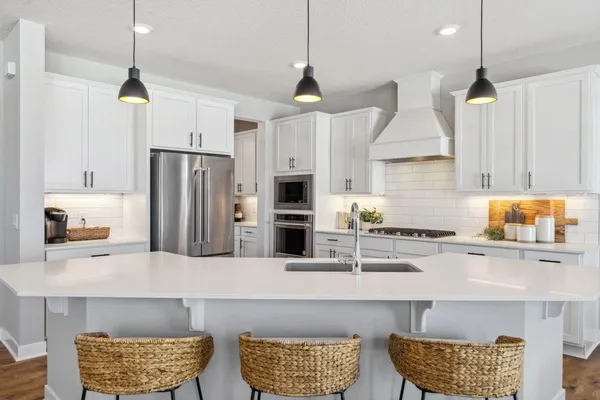 $675,000 | 17218 Dimension Avenue, Lakeville, MN 55044