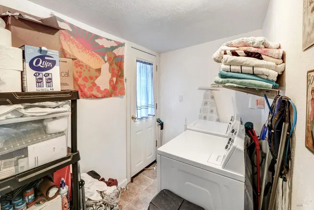 $772,500 | 740-742 West Verano Avenue, Sonoma, CA 95476