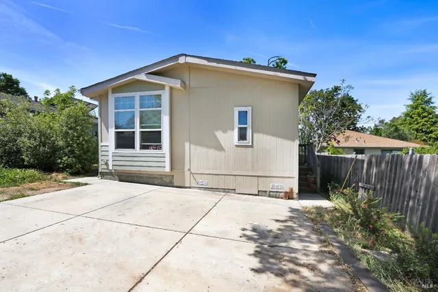 $772,500 | 740-742 West Verano Avenue, Sonoma, CA 95476