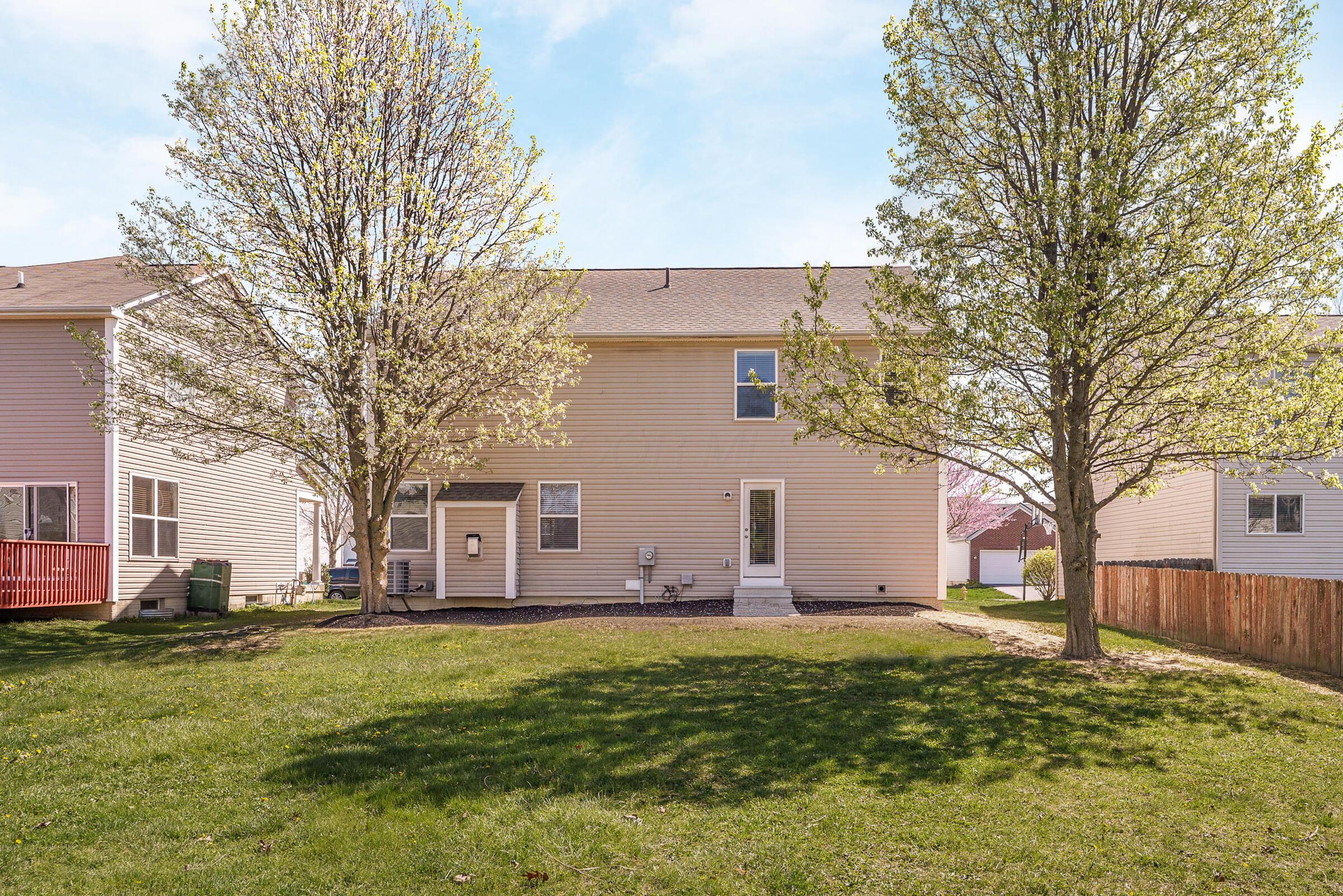 124 Stockard Loop Delaware, OH 43015 - Photo 34 of 54 Back Exterior
