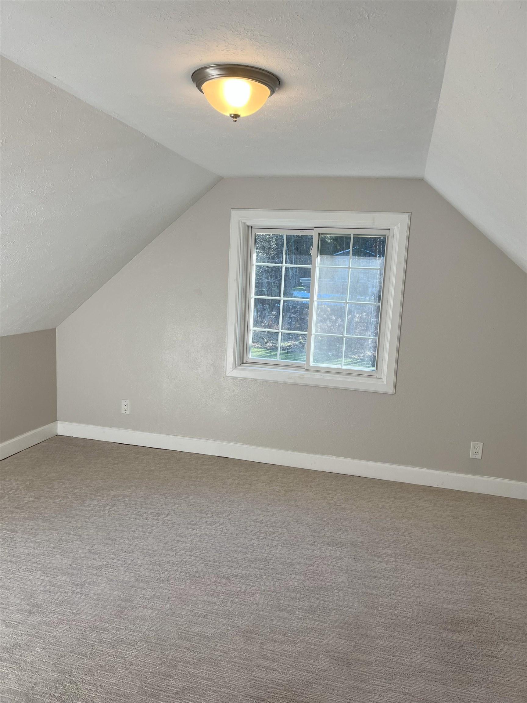 11035 45 Road Cadillac, MI 49601 - Photo 9 of 20