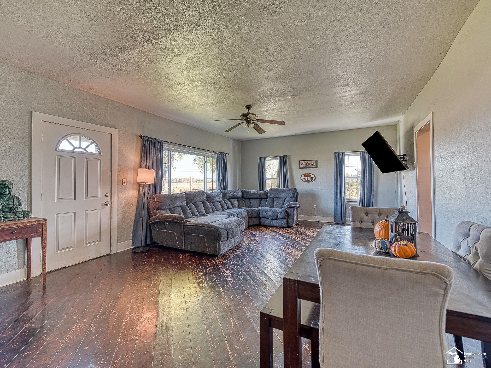8819 Ida West Road Ida, MI 48140 - Photo 8 of 49