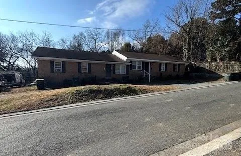 $1,275 | 300 East Hudson Street, Monroe, NC 28112