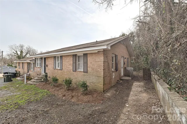 $1,275 | 300 East Hudson Street, Monroe, NC 28112