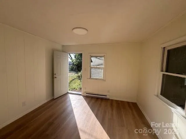 $1,275 | 300 East Hudson Street, Monroe, NC 28112