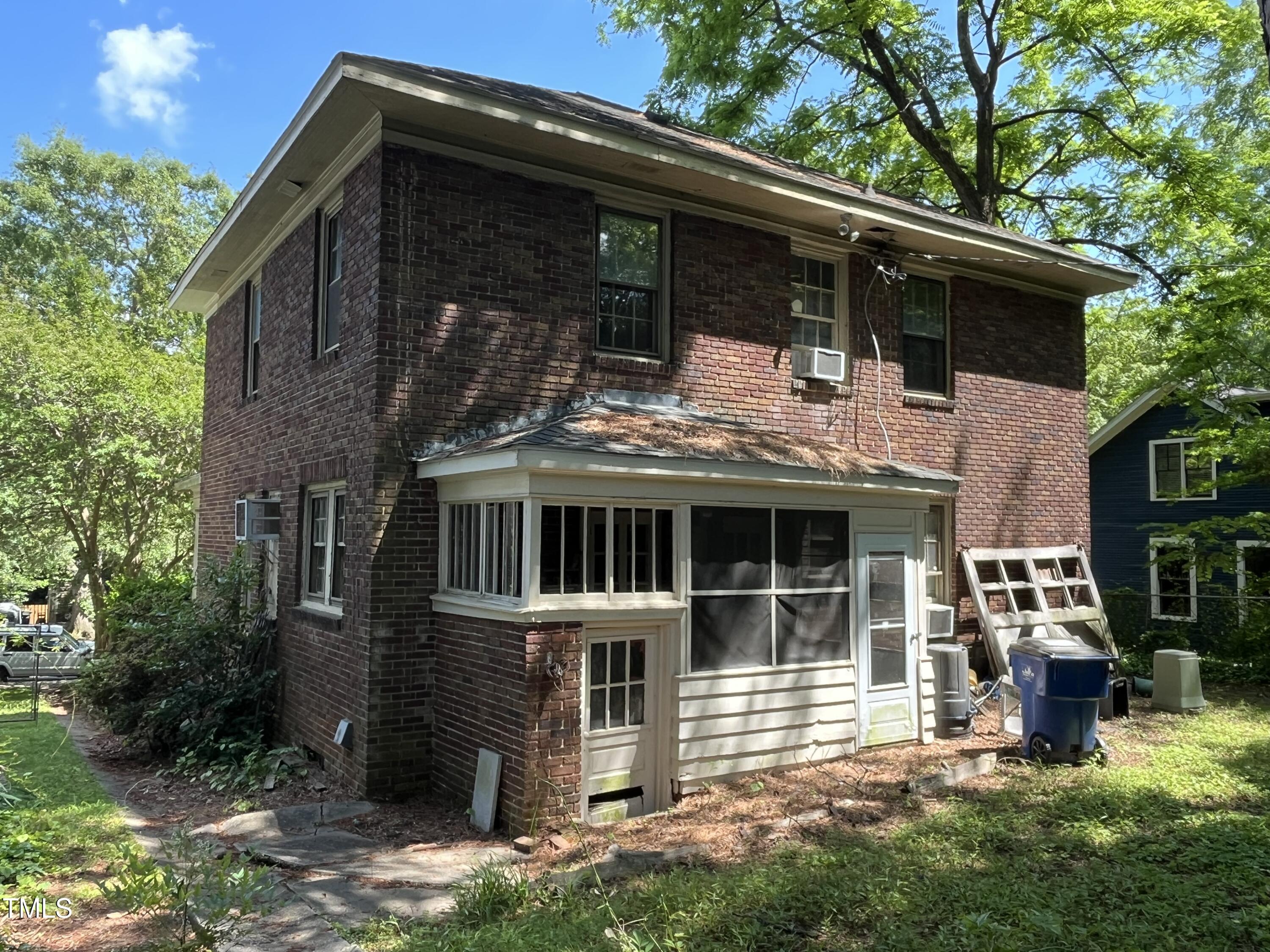 404 Kinsey Street Raleigh, NC 27603 - Photo 3 of 7 Rear corner
