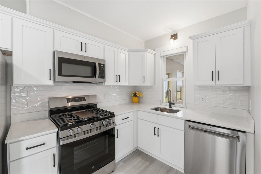 15 High Street West Springfield, MA 01089 - Photo 9 of 41