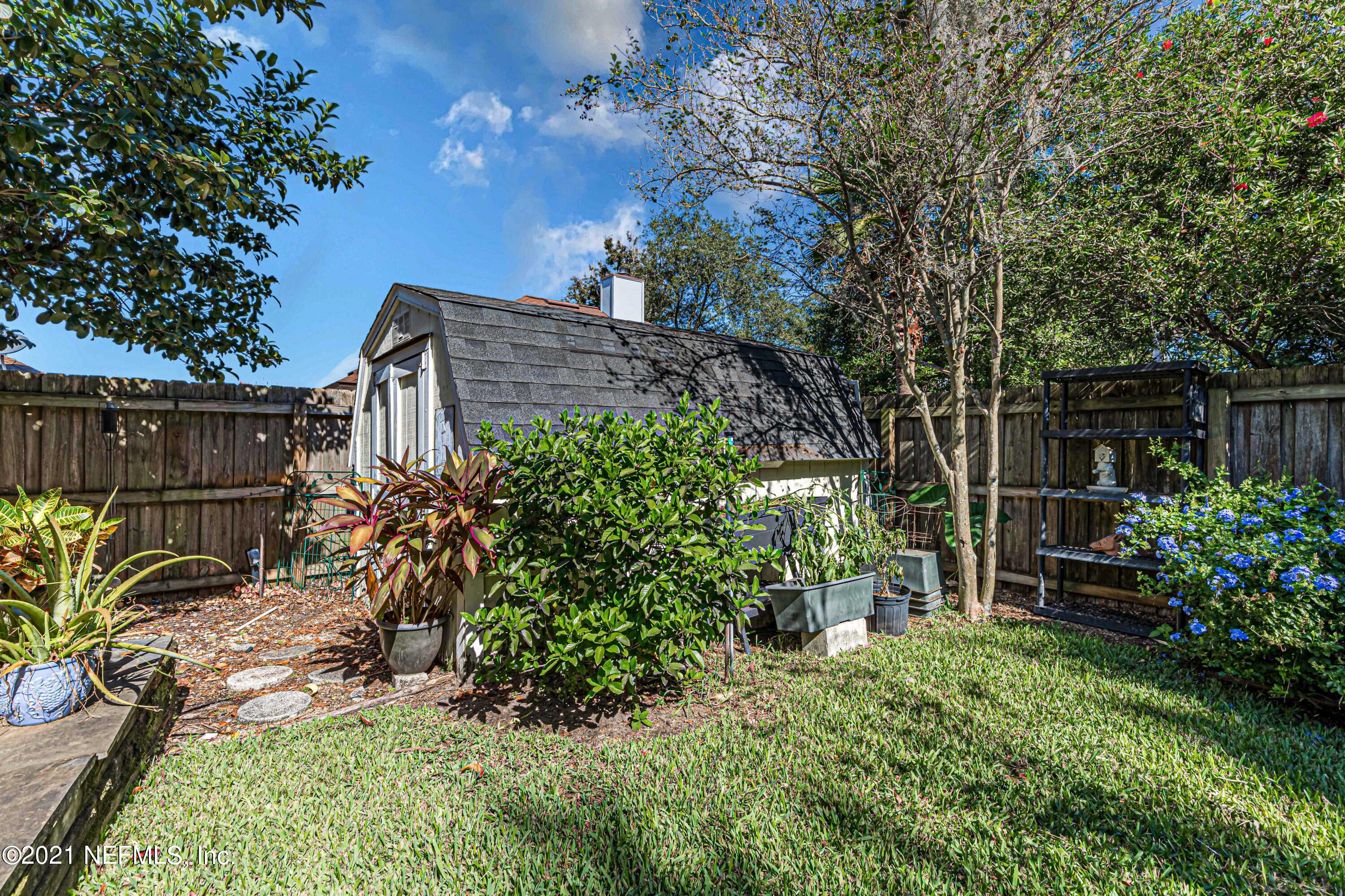 6005 Briar Forest Road North Jacksonville, FL 32277 - Photo 14 of 32 20-Rear