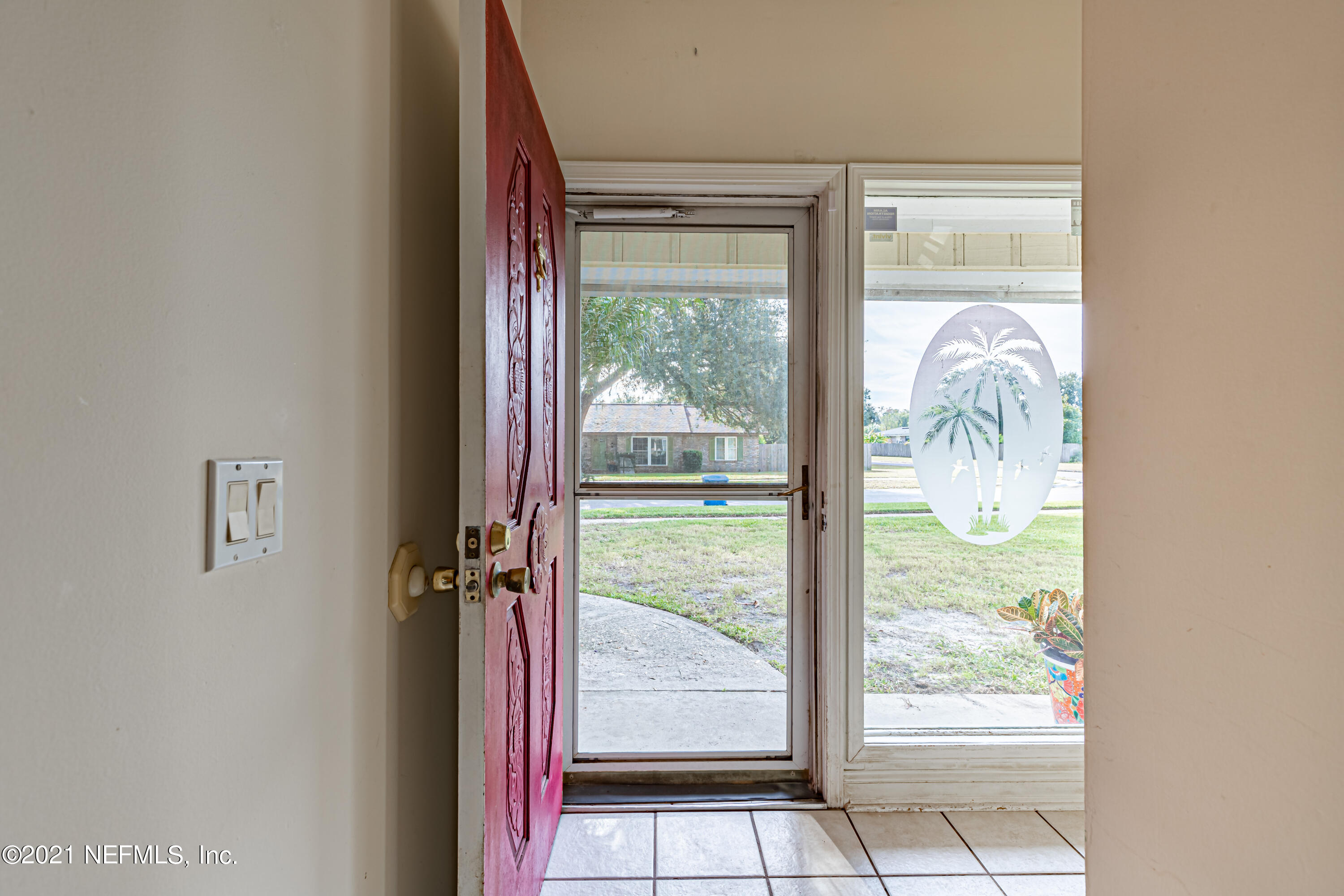 6005 Briar Forest Road North Jacksonville, FL 32277 - Photo 15 of 32 2 Foyer-2