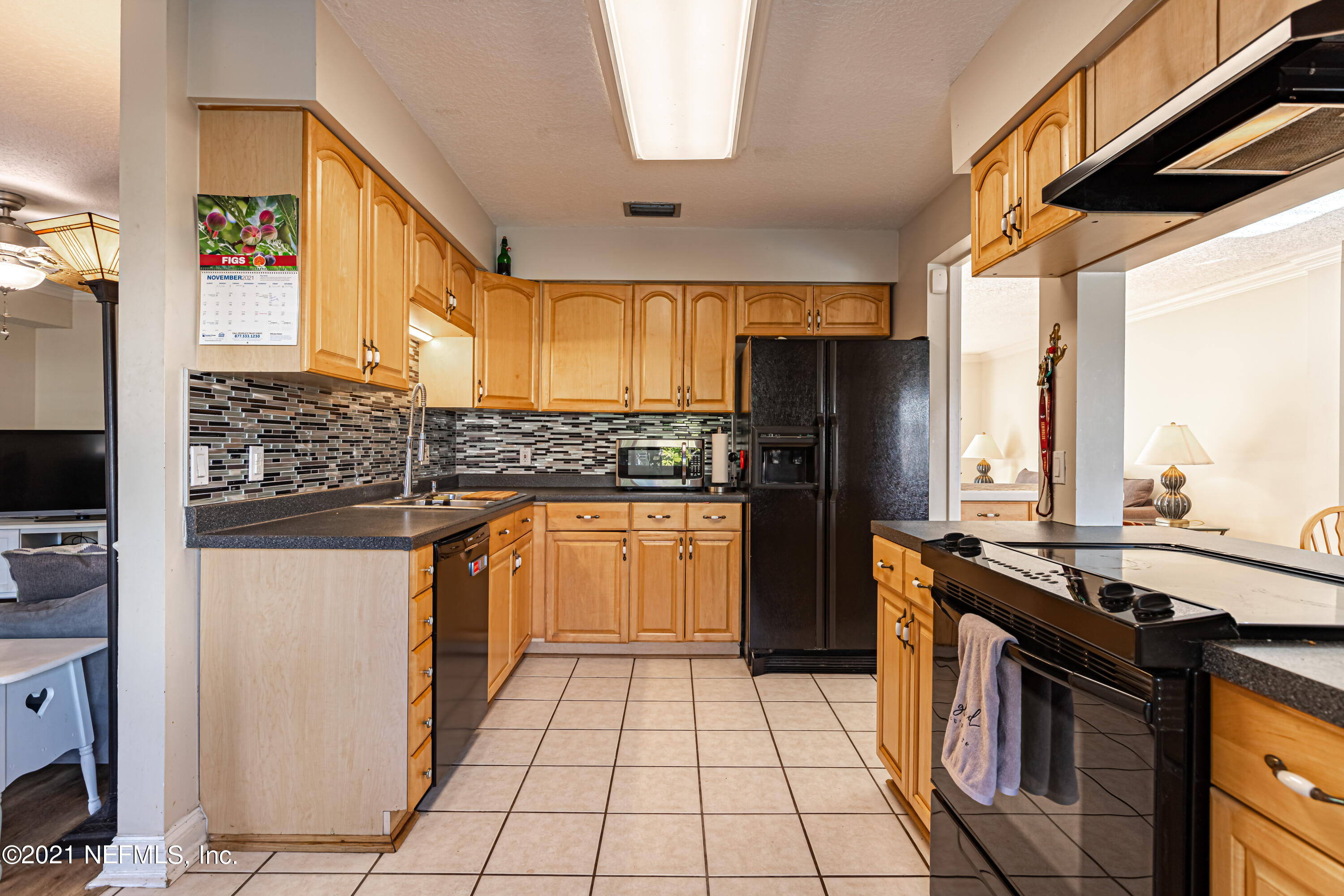 6005 Briar Forest Road North Jacksonville, FL 32277 - Photo 19 of 32 8 Kitchen-2