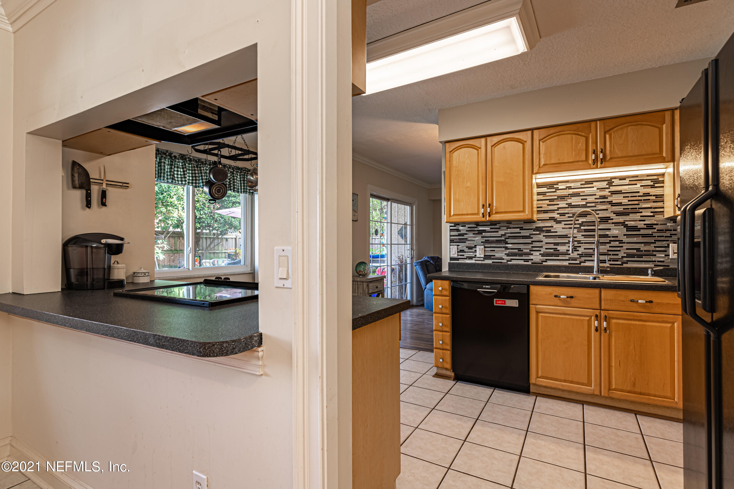6005 Briar Forest Road North Jacksonville, FL 32277 - Photo 20 of 32 9 Kitchen-3