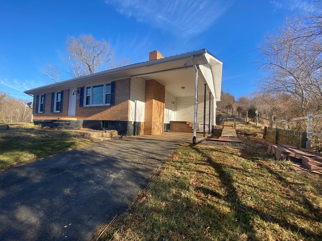 1436 Rickey Road Max Meadows, VA 24360 - Photo 26 of 27 Gallery Image 26