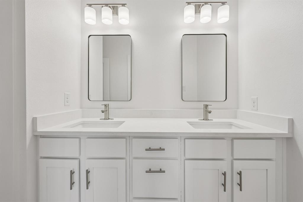 1511 Bluff Ridge Way Dallas, TX 75206 - Photo 23 of 39