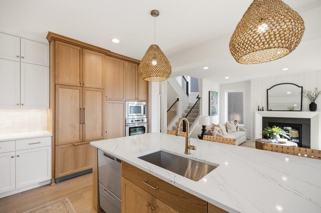 11184 Johnson Ridge Eden Prairie, MN 55347 - Photo 12 of 52