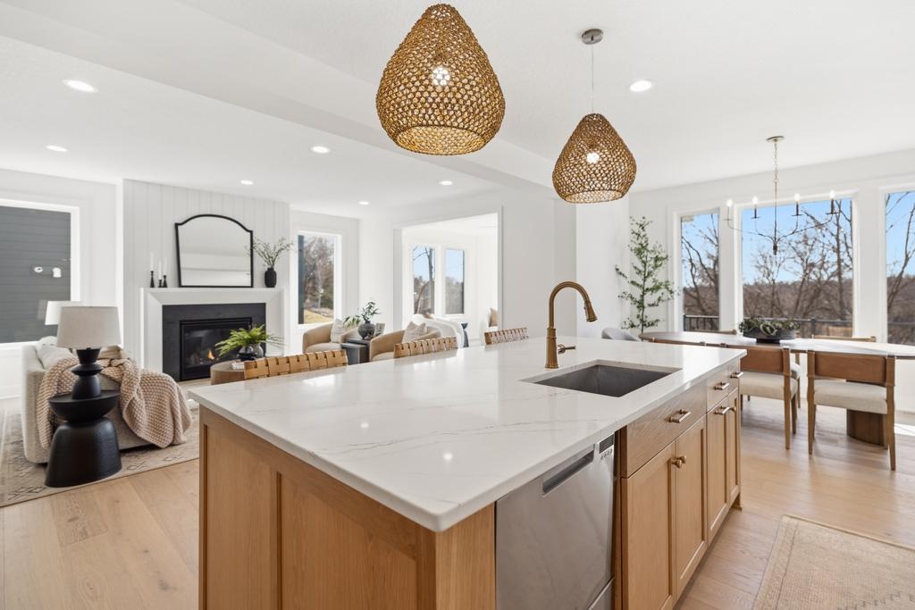 11184 Johnson Ridge Eden Prairie, MN 55347 - Photo 14 of 52