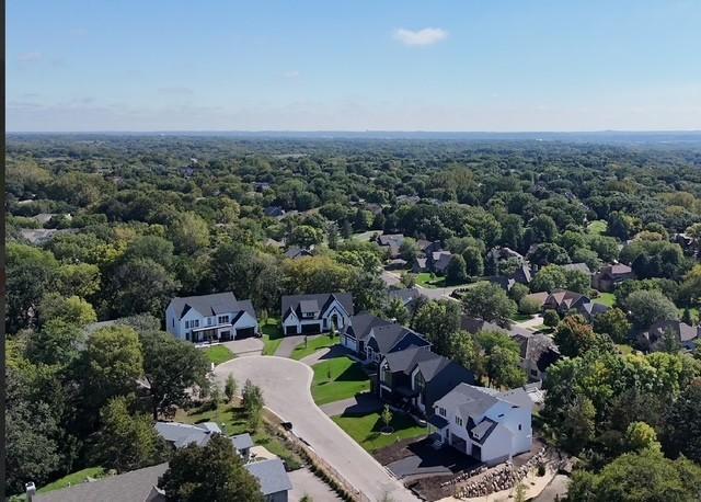 11184 Johnson Ridge Eden Prairie, MN 55347 - Photo 3 of 52