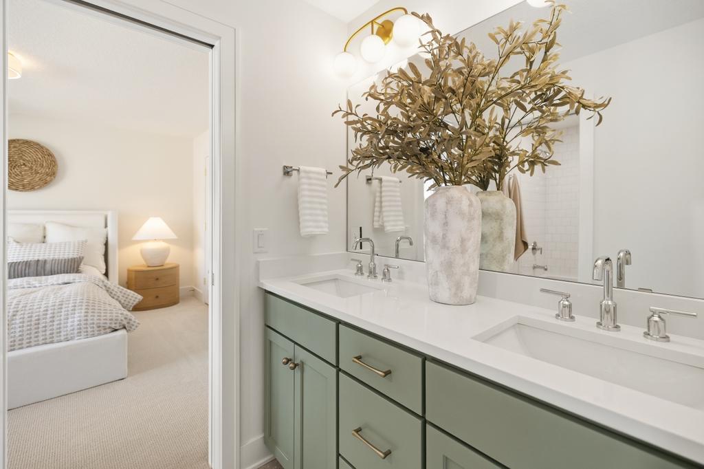 11184 Johnson Ridge Eden Prairie, MN 55347 - Photo 31 of 52