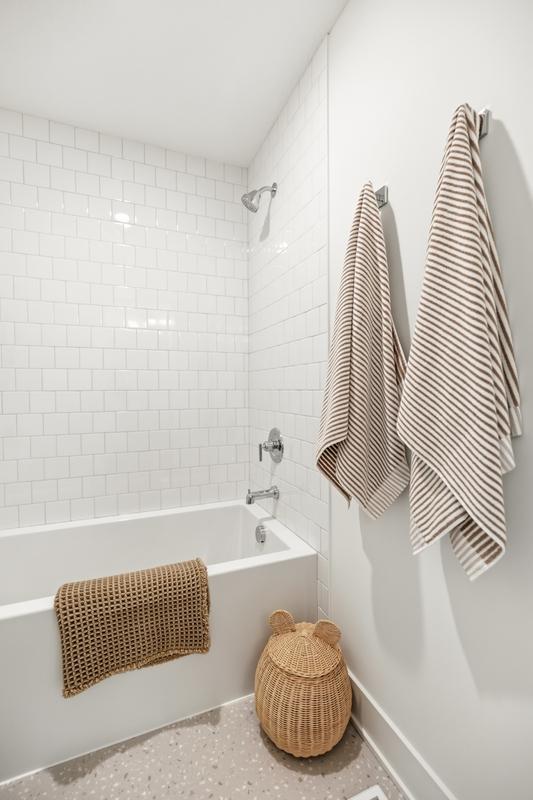 11184 Johnson Ridge Eden Prairie, MN 55347 - Photo 32 of 52