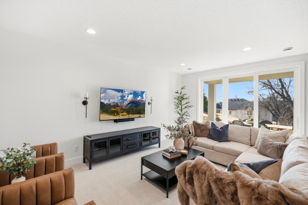 11184 Johnson Ridge Eden Prairie, MN 55347 - Photo 42 of 52