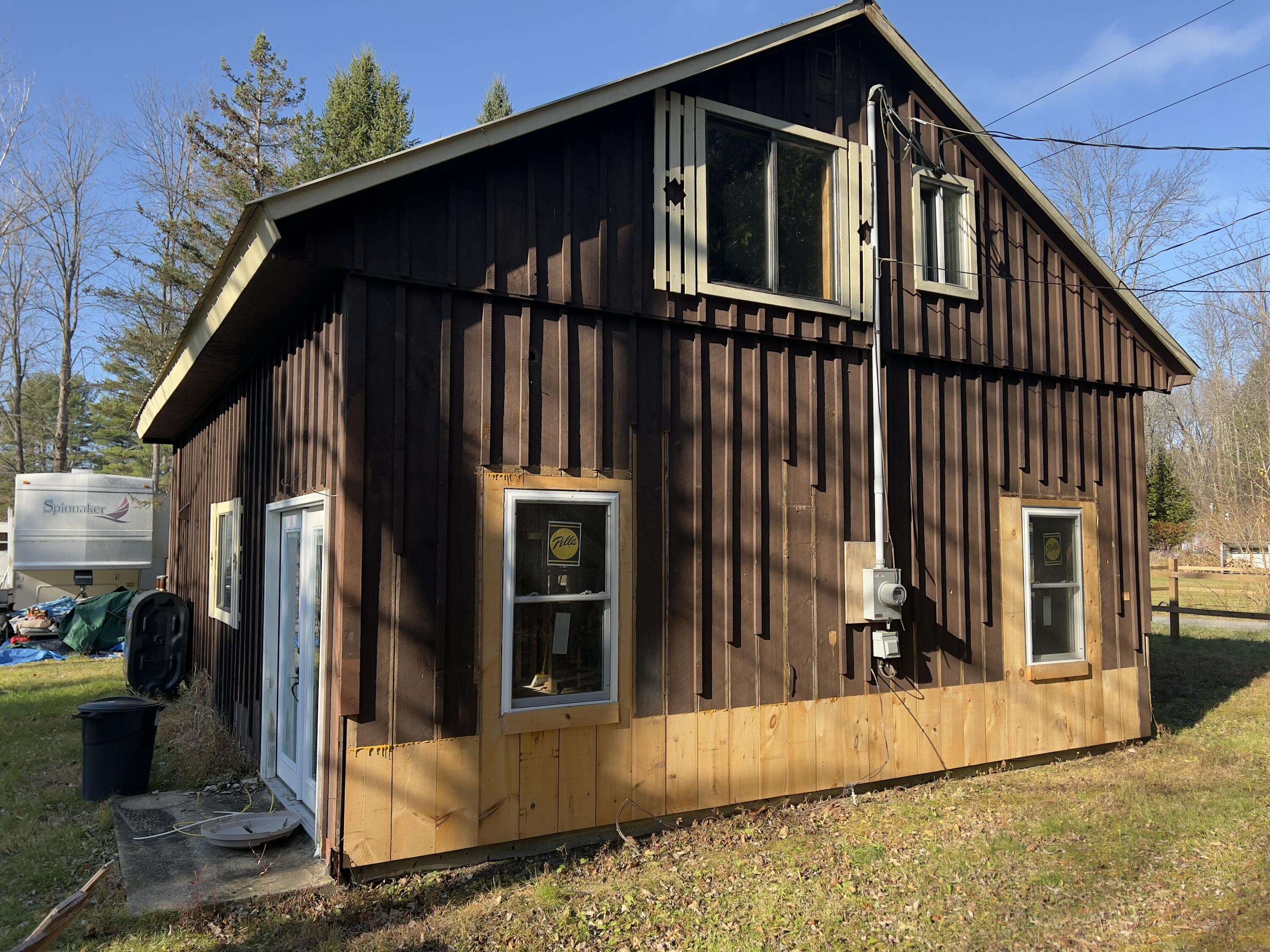 712 Point Road Willsboro, NY 12996 - Photo 6 of 39