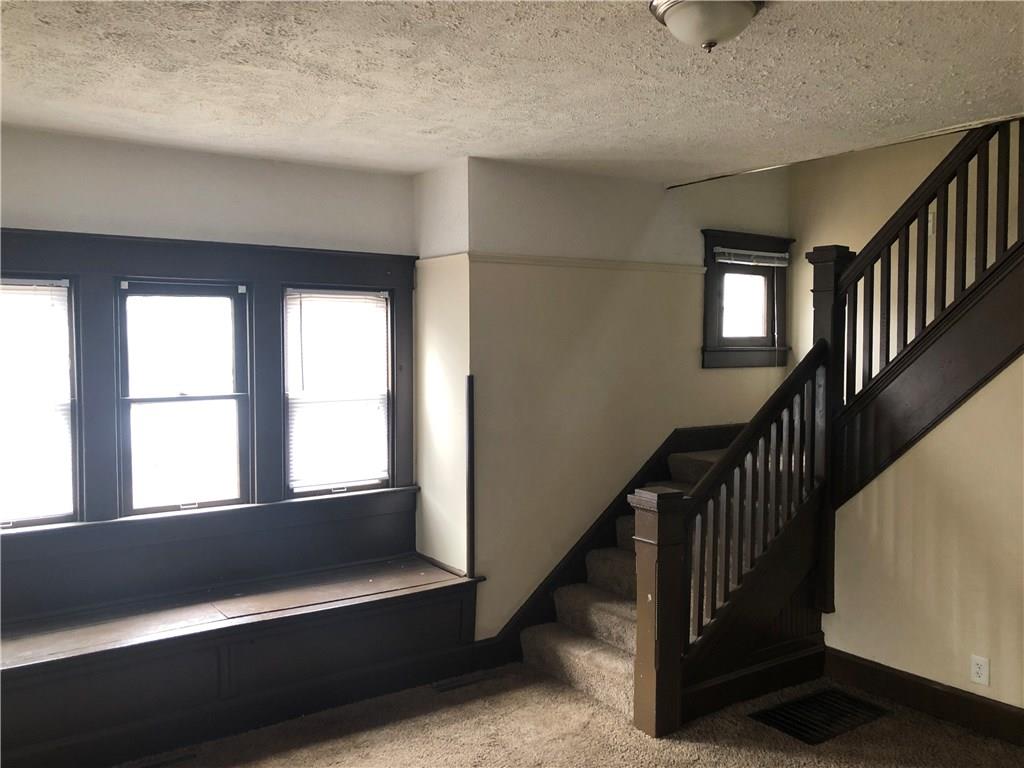 11126 South McGregor Road Indianapolis, IN 46259 - Photo 5 of 18 Gallery Image 5