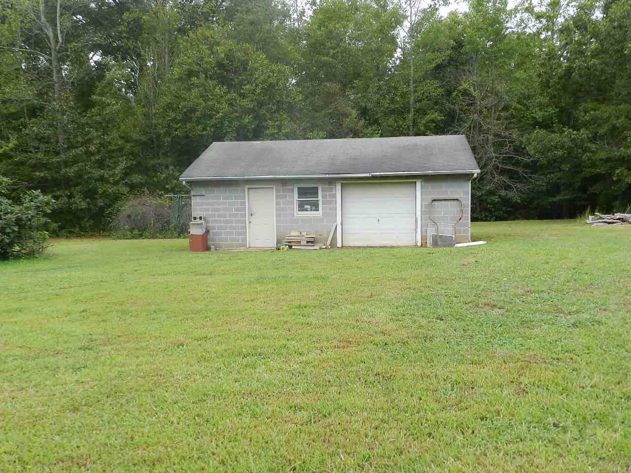 412 Indian Springs Road Blacksburg, SC 29702 - Photo 10 of 15