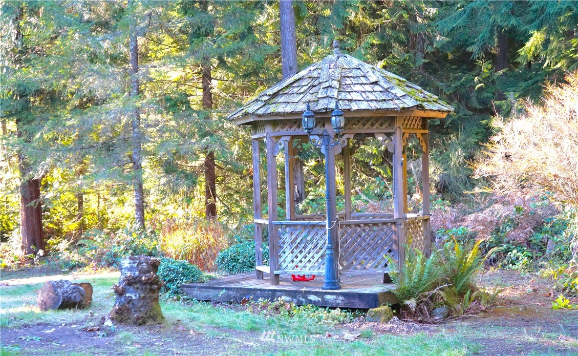 649 Southwest Berry Lake Road Port Orchard, WA 98367 - Photo 11 of 24 Gallery Image 11