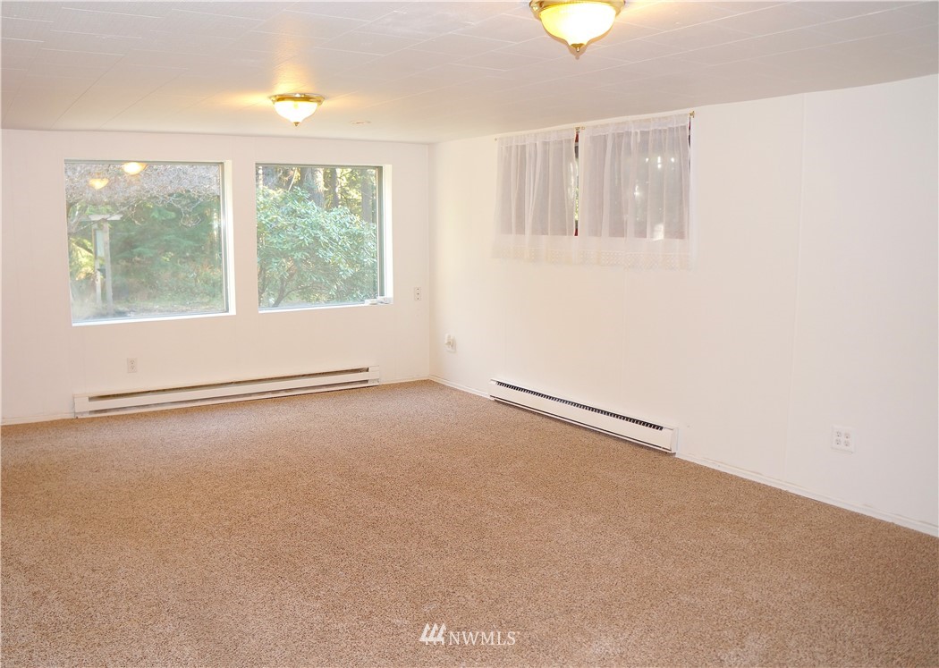 649 Southwest Berry Lake Road Port Orchard, WA 98367 - Photo 12 of 24 Gallery Image 12