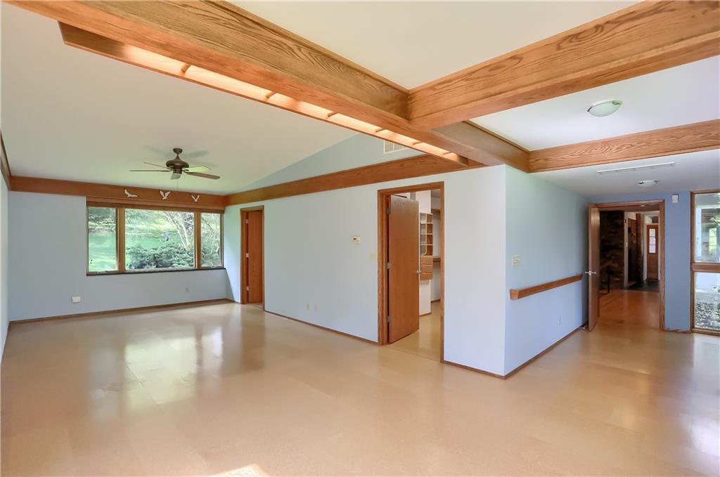224 Gentry Road Coraopolis, PA 15108 - Photo 13 of 25 Gallery Image 13