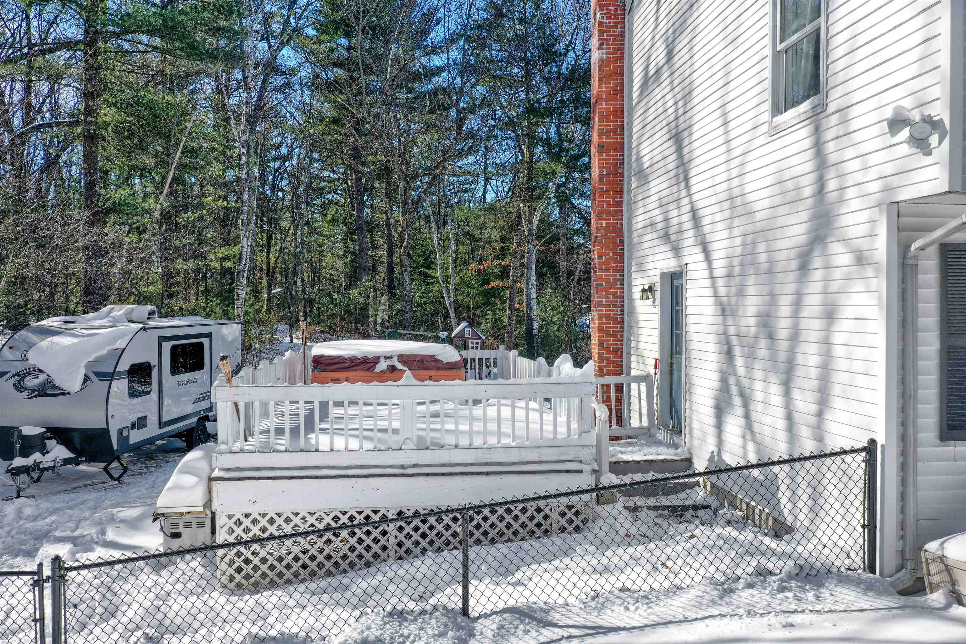 23 Montgomery Farm Road Derry, NH 03038 - Photo 28 of 40