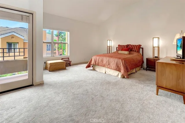 $1,500,000 | 70 Lehigh Aisle, Irvine, CA 92612