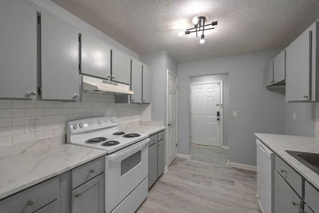 $135,000 | 403 Green Castle Drive, Goose Creek, SC 29445