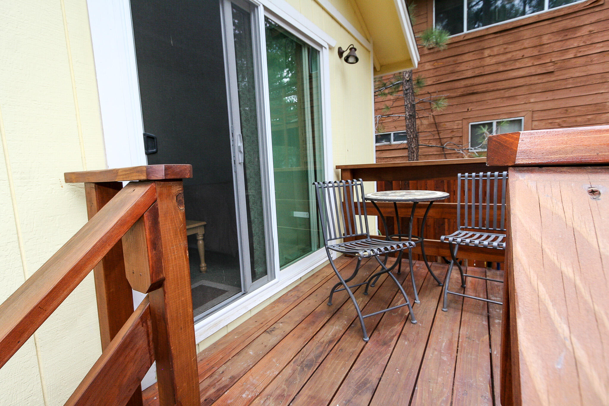 607 Spruce Lane Sugarloaf, CA 92386 - Photo 16 of 21 039