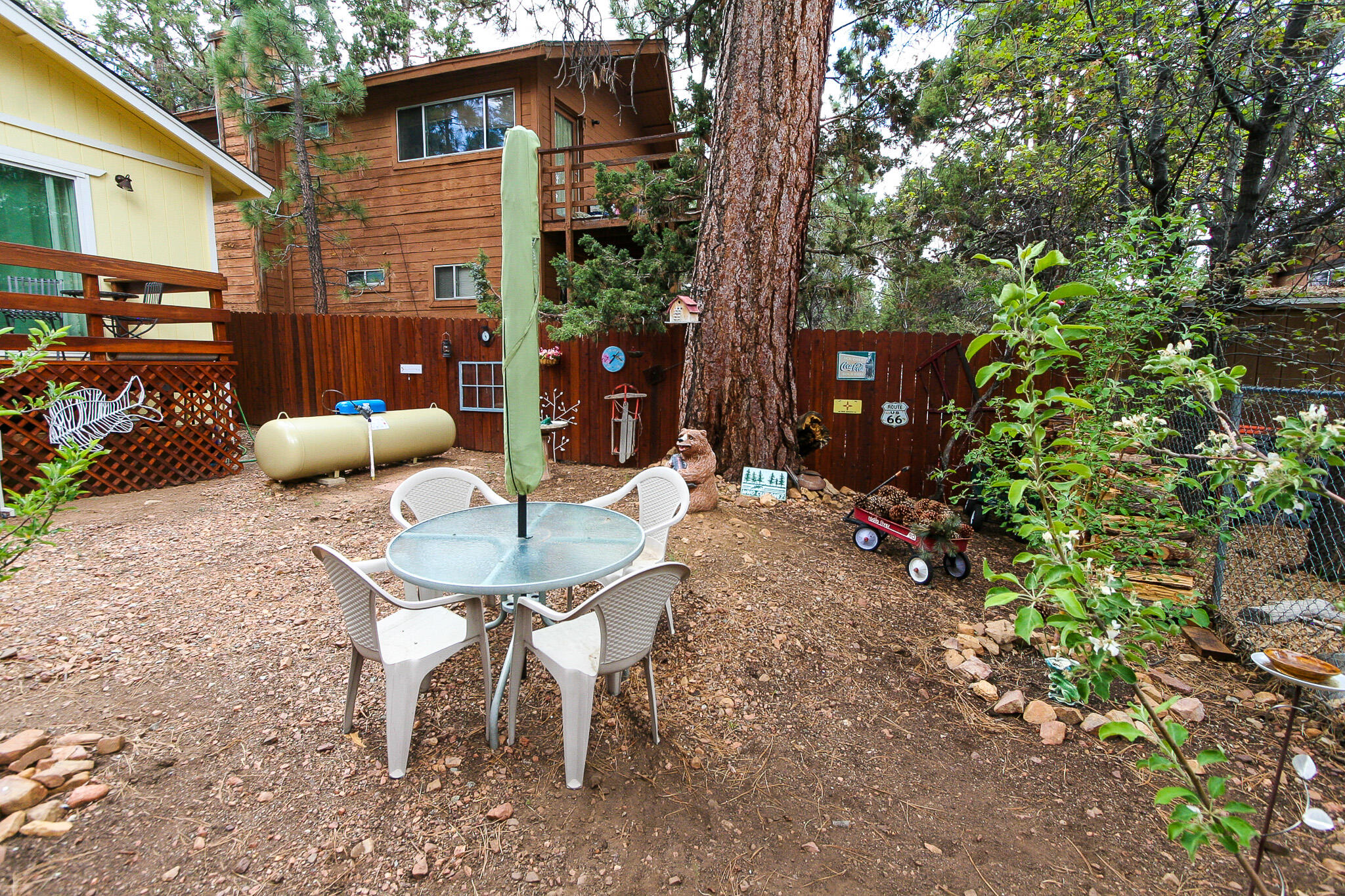 607 Spruce Lane Sugarloaf, CA 92386 - Photo 21 of 21 017