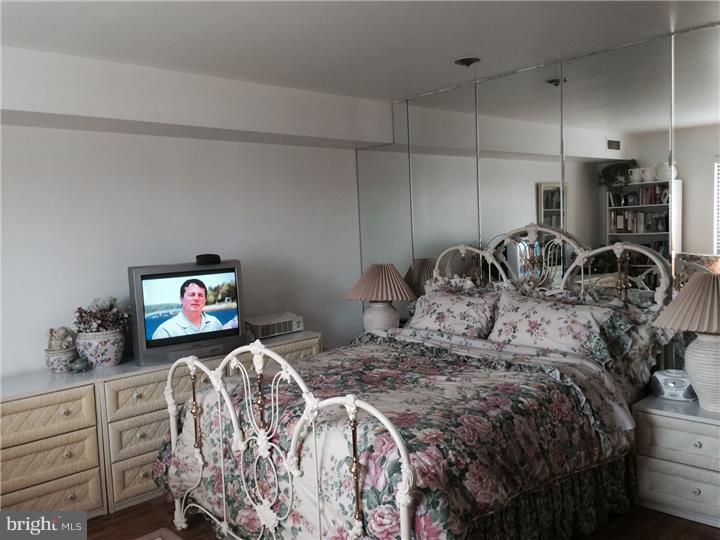 809 Red Lion Road, Unit B41 Philadelphia, PA 19115 - Photo 8 of 10 Bedroom - Main