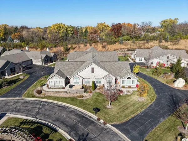 $699,000 | 15270 Huff Way, Brookfield, WI 53005