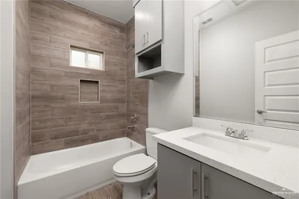 $1,200 | 1601 Hyatt Avenue, Unit 16, Pharr, TX 78577
