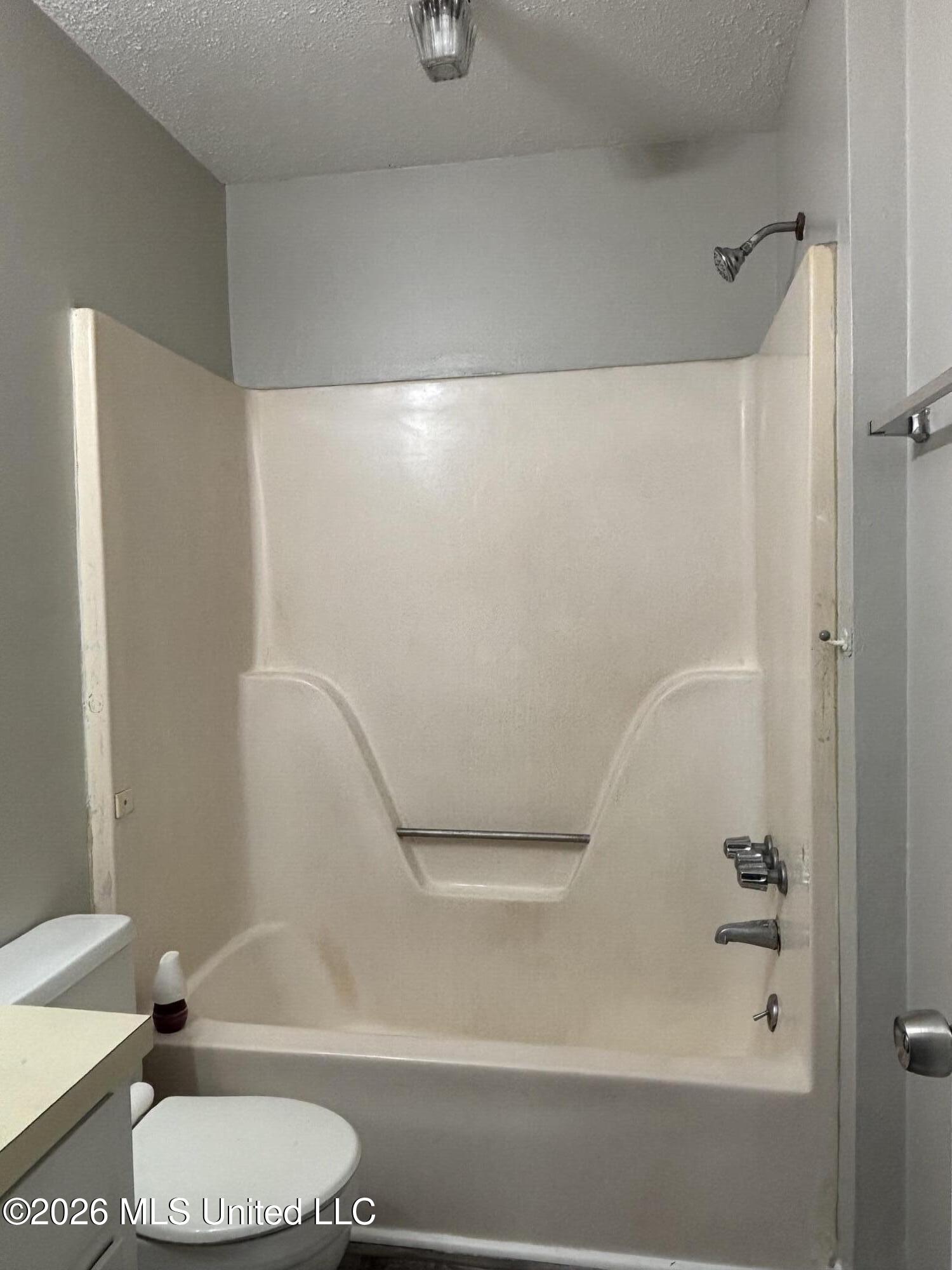 15500 Big Ridge Road, Unit D Biloxi, MS 39532 - Photo 6 of 6 IMG_3417