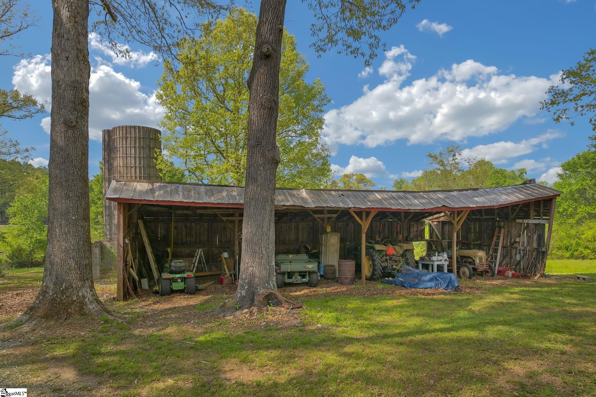 1988 Earls Bridge Road Easley, SC 29640 - Photo 29 of 36