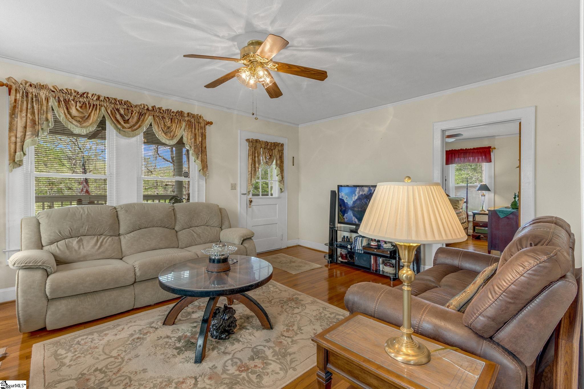 1988 Earls Bridge Road Easley, SC 29640 - Photo 6 of 36