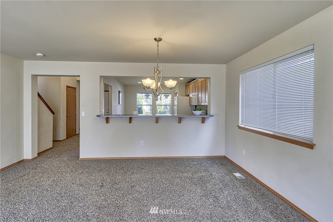 6933 Prism Street Southeast Lacey, WA 98513 - Photo 9 of 31 Gallery Image 9