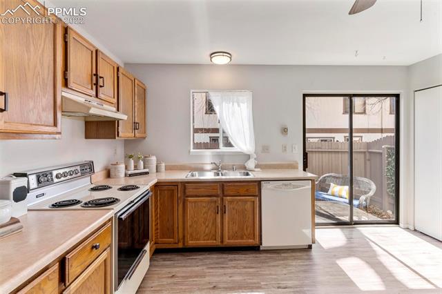 773 Alexander Road, Unit D Colorado Springs, CO 80909 - Photo 7 of 15 Gallery Image 7