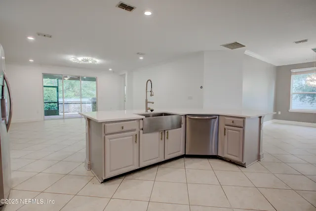 $3,200 | 174 Antilles Road, St. Augustine, FL 32092