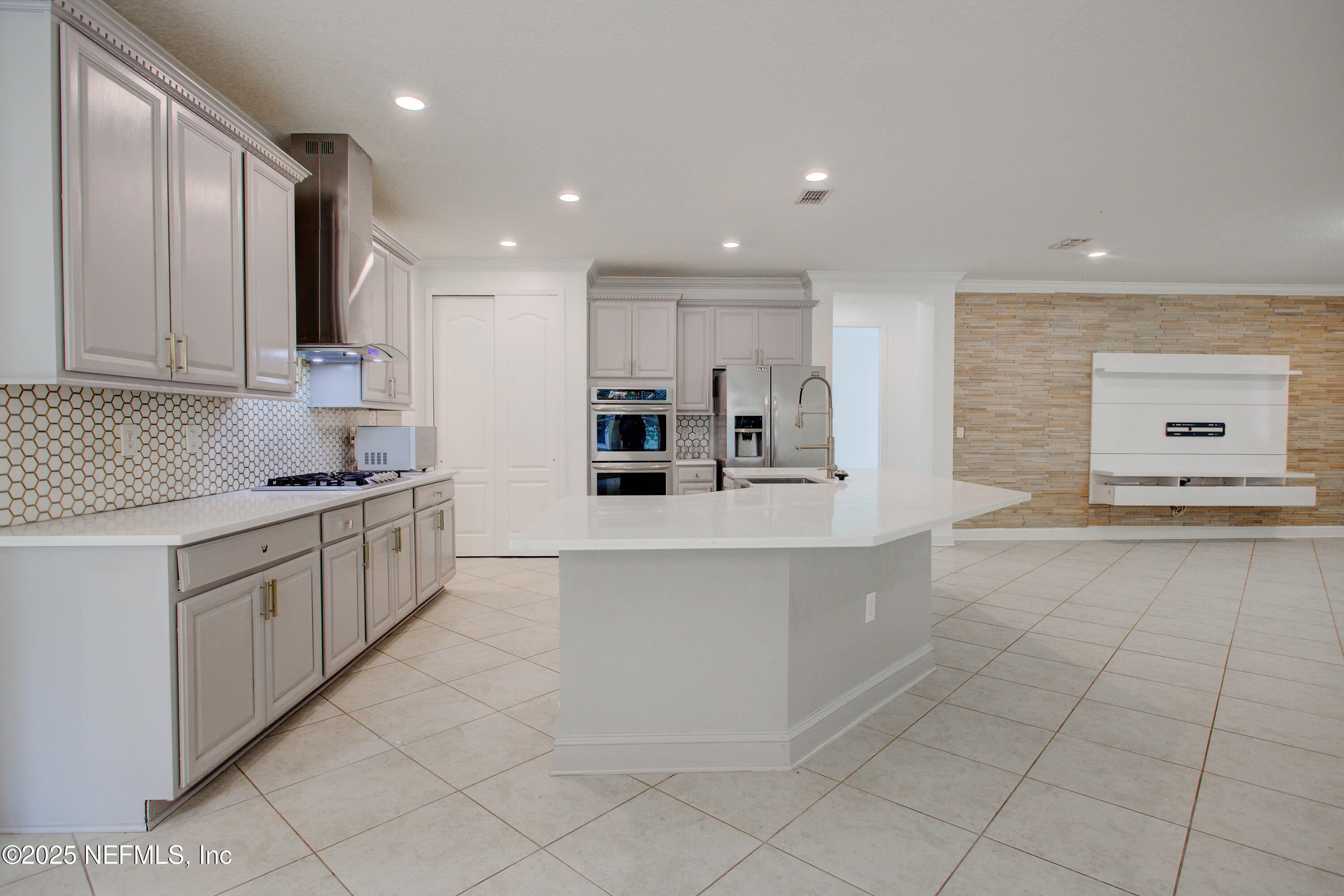 174 Antilles Road St. Augustine, FL 32092 - Photo 4 of 88 20251201-174_Antilles_Rd-28