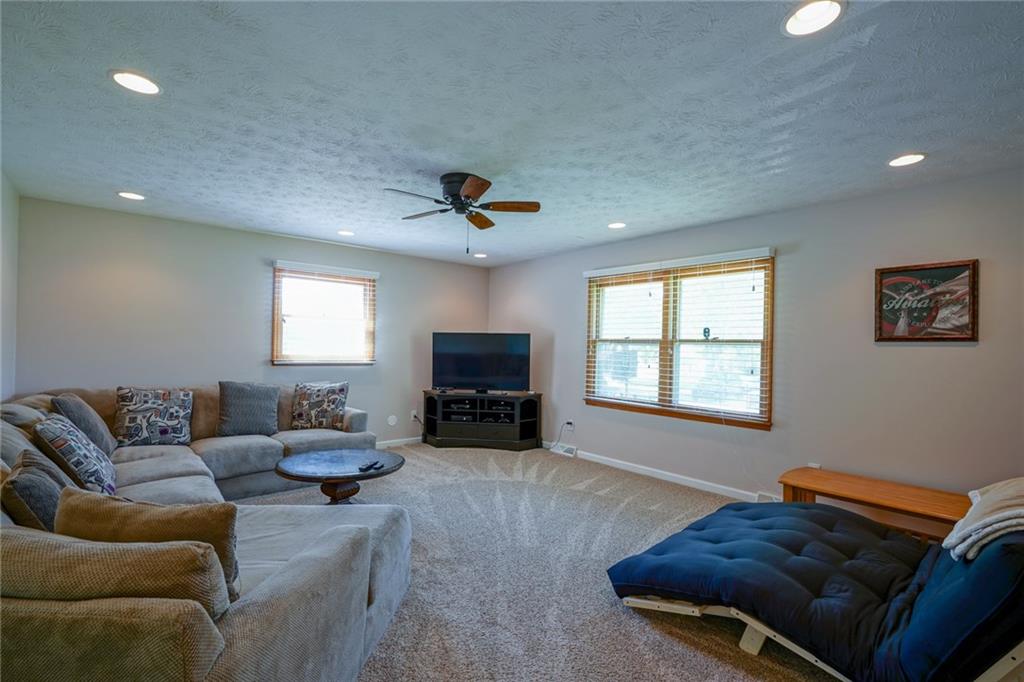 2737 East Thompson Road Indianapolis, IN 46227 - Photo 13 of 42 Gallery Image 13