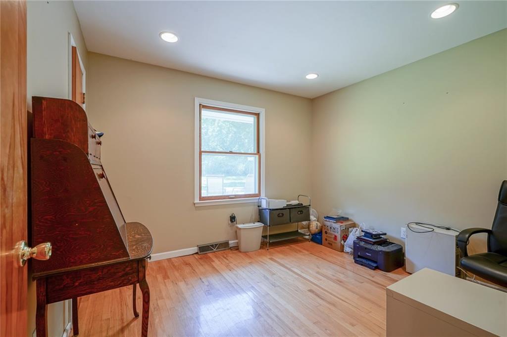 2737 East Thompson Road Indianapolis, IN 46227 - Photo 34 of 42 Gallery Image 34